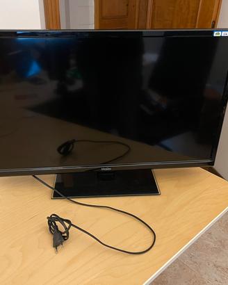 TV LED 29” Haier LE29G690C perfettamente funzionan