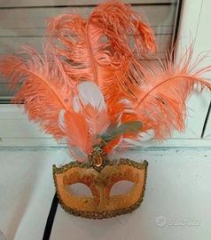 maschera veneziana in cartapesta 