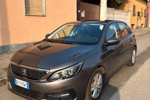 Peugeot 308 1.2 Benzina 110CV - Anno 2021