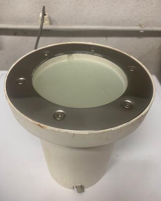 Faretti da incasso per palestra ingresso giardino