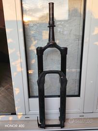 FORCELLA rockshox  160 mm 