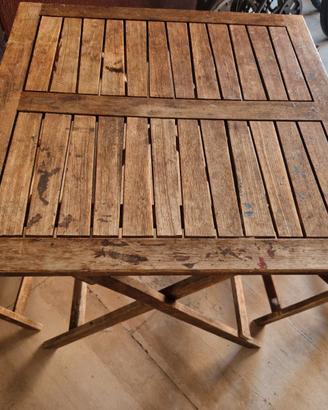 Tavolo quadrato in legno di acacia con 2 sedie