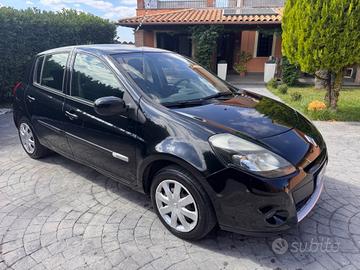 Renault Clio 1.2 GPL - 2012