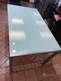 Tavolo da cucina in vetro temperato
