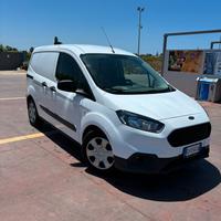 Ford transit courier