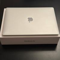 Macbook Air 2020 i7 16gb RAM SSD 512gb
