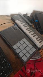 Maschine mikro mk3 e Behringer Swing Perfetti 