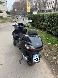 Piaggio MP3 250 ie