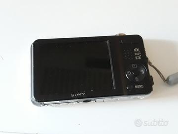 fotocamera digitale compatta 