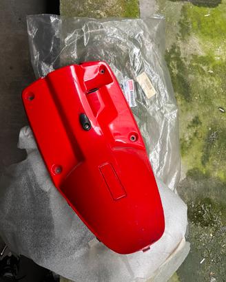 Mbk booster 12 vivid red solid controscudo