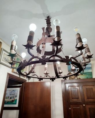 Lampadario ferro battuto