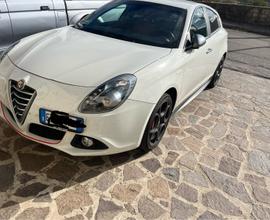 ALFA ROMEO Giulietta (2010-21) - 2015