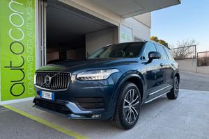 Volvo XC 90 XC90 B5 AWD GEARTR MOMENTUM HYBRID GAR