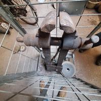 Antica morsa da banco