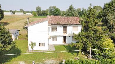 VILLA SINGOLA A PIOMBINO DESE