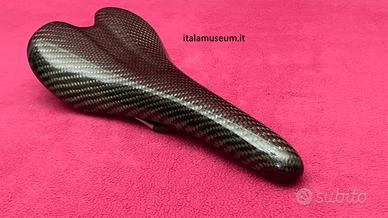 Sella Corsa Lightness Ax Carbonio Super Leggera