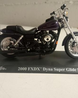 Harley Davidson Maisto 2000 Dyna Super Glide Sport