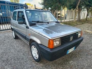 Fiat Panda 900 GPL (2029) Gommata