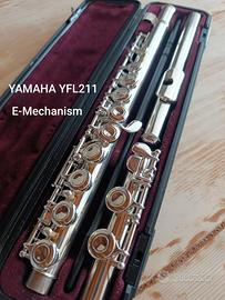 YAMAHA YFL211 con Meccanismo del Mi 