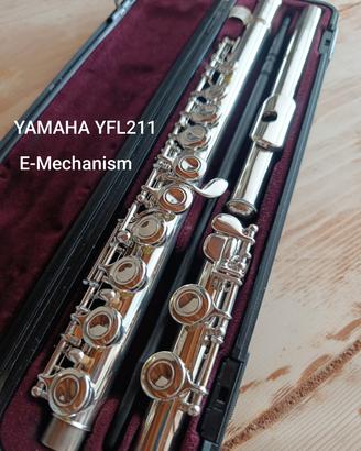 YAMAHA YFL211 con Meccanismo del Mi 