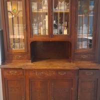 Credenza antica