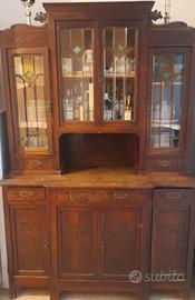 Credenza antica
