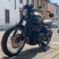 Triumph bonneville t100 black