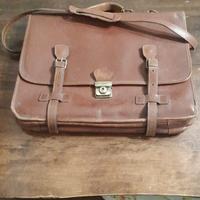 Valigetta anni ‘90 integra in vera pelle