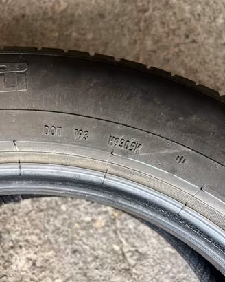 Gomme pirelli scorpion