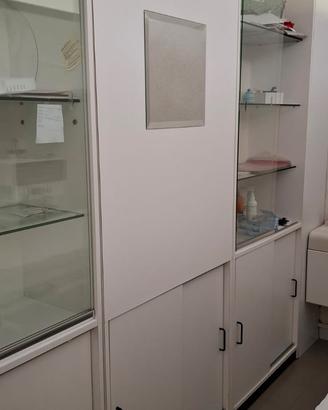 ARREDAMENTO PER PARRUCCHIERA/ESTETISTA
