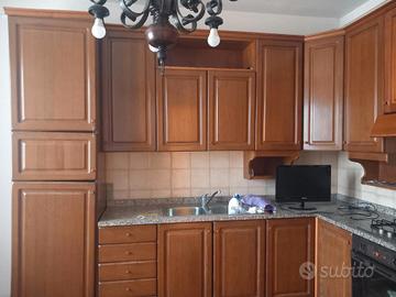 cucina in legno massello 