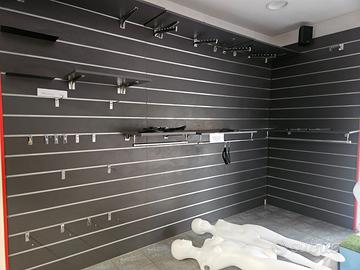 Arredamento negozio sportivo