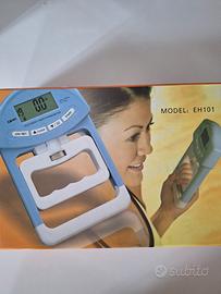 dinamometro digitale a mano