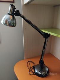 lampada da tavolo vintage cromata 