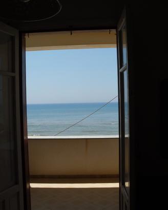 A dieci passi dal mare