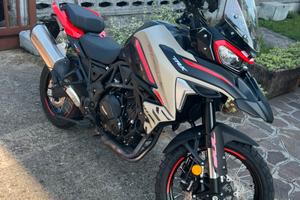 Benelli Trk 702x