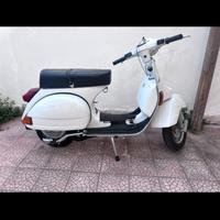 Vespa p200e
