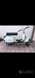 Vespa p200e