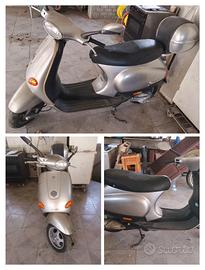 vespa 50 