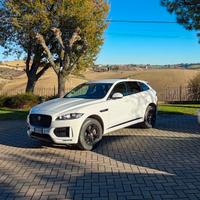jaguar f pace sport pelle rossa motore rigenerato