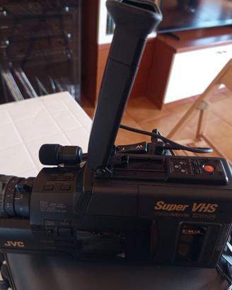 Telecamera JVC super VHSC