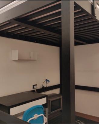 Letto a soppalco Ikea, più il suo materasso