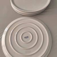 Set di piatti bianchi in ceramica"Saturnia"