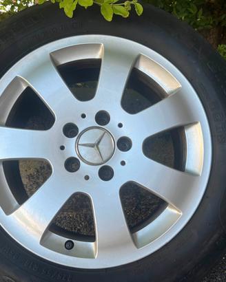Cerchi in lega Mercedes diametro 16 classe E W211