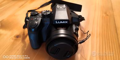 macchina fotografica PANASONIC DMC FZ300