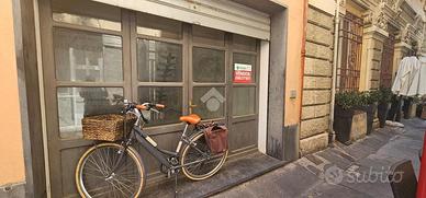 NEGOZIO A CHIAVARI