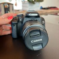 Canon eos 600d + obiettivo sigma 70-300mm