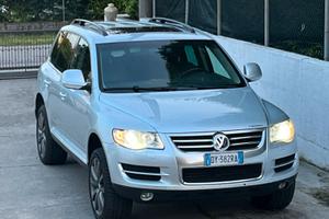 Touareg Volkswagen  poco trattabile