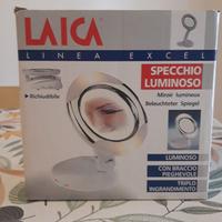 Specchio luminoso Laica