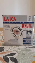 Specchio luminoso Laica